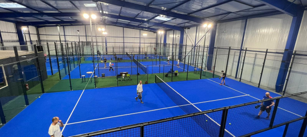 Jeu et concours Jeu ARENA PADEL à Niort (79) - Gagnez votre séance de Padel pour 4 personnes