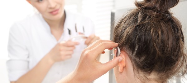 Jeu et concours Tentez de gagner 2 entrées au QC Terme Chamonix, vos bouchons sur-mesure ou votre bilan gratuit - GRAND JEU SONEOS (74)